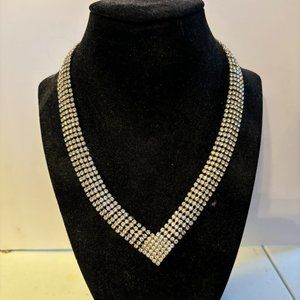 Beautiful Evening Out Rhinestone Drop Necklace